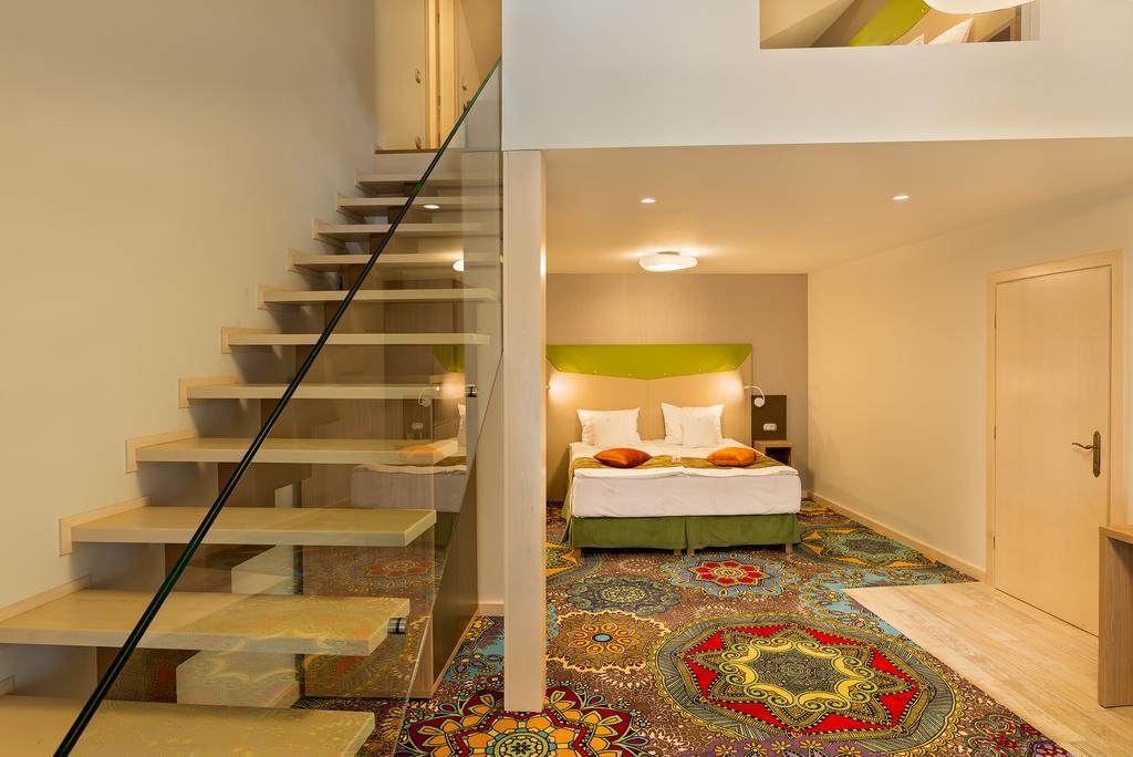 Blumenhaus Sibiu Aparthotel Exterior foto