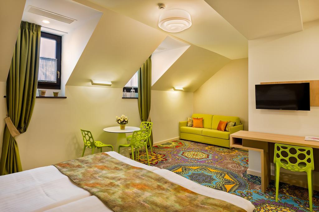 Blumenhaus Sibiu Aparthotel Exterior foto