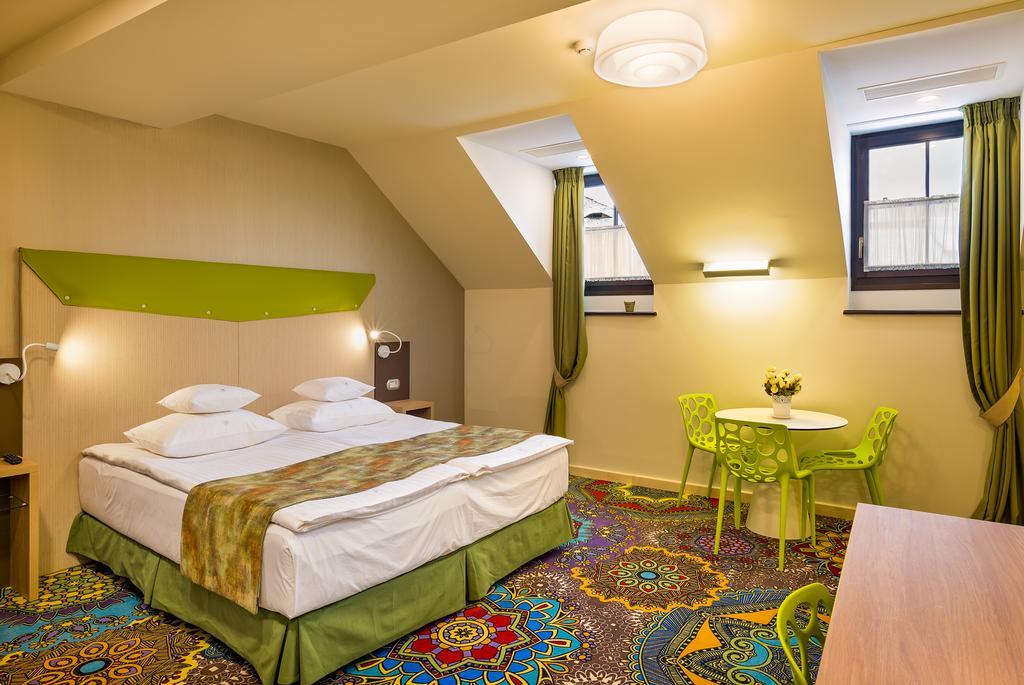 Blumenhaus Sibiu Aparthotel Exterior foto