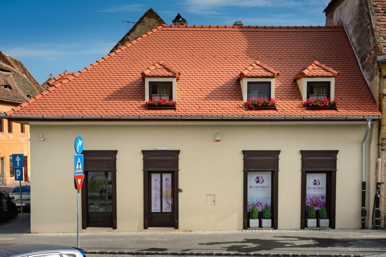 Blumenhaus Sibiu Aparthotel Exterior foto